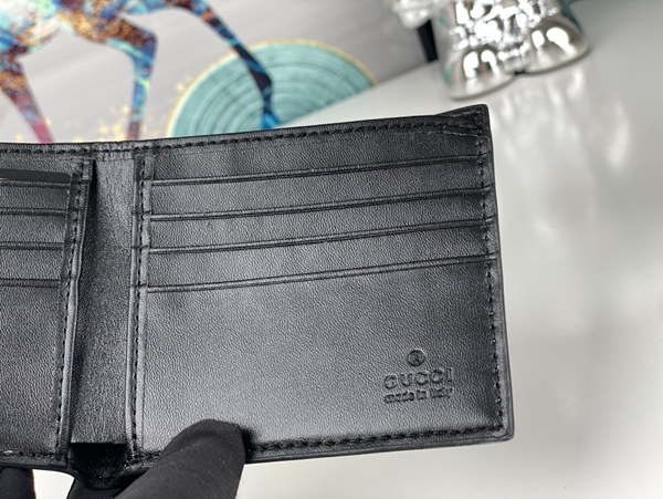 グッチ財布コピー角部分ディテール